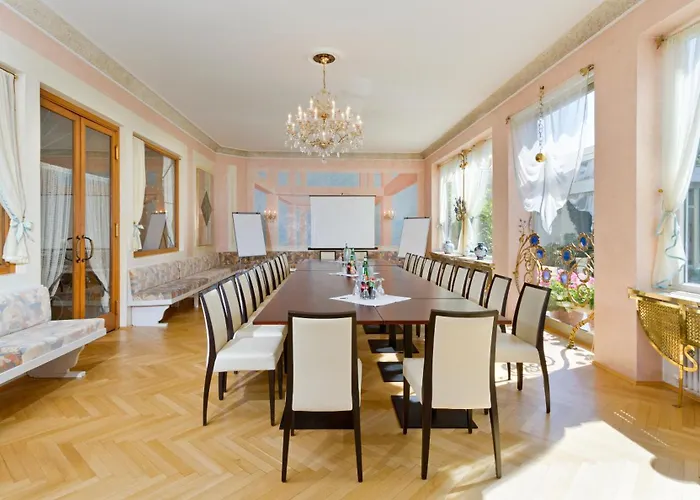Wittelsbacher Hof Swiss Quality Hotell