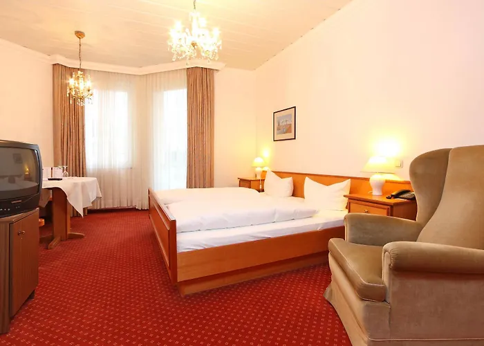 Wittelsbacher Hof Swiss Quality Отель 4*