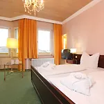 Wittelsbacher Hof Swiss Quality 4*